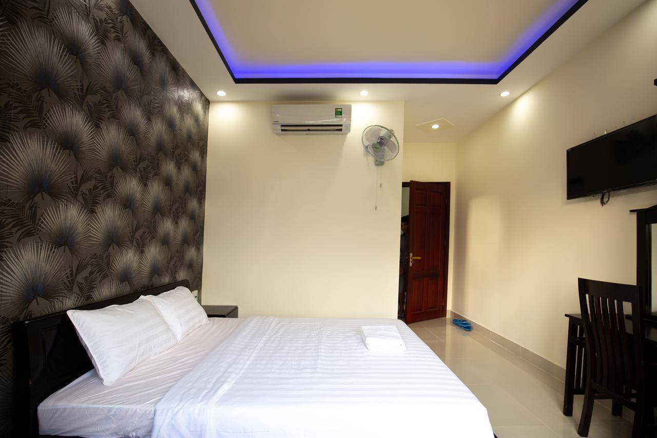 An Phat Hotel Chi Khu Co Ong Екстериор снимка