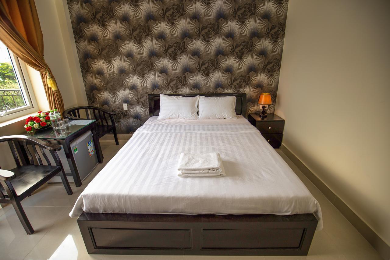 An Phat Hotel Chi Khu Co Ong Екстериор снимка